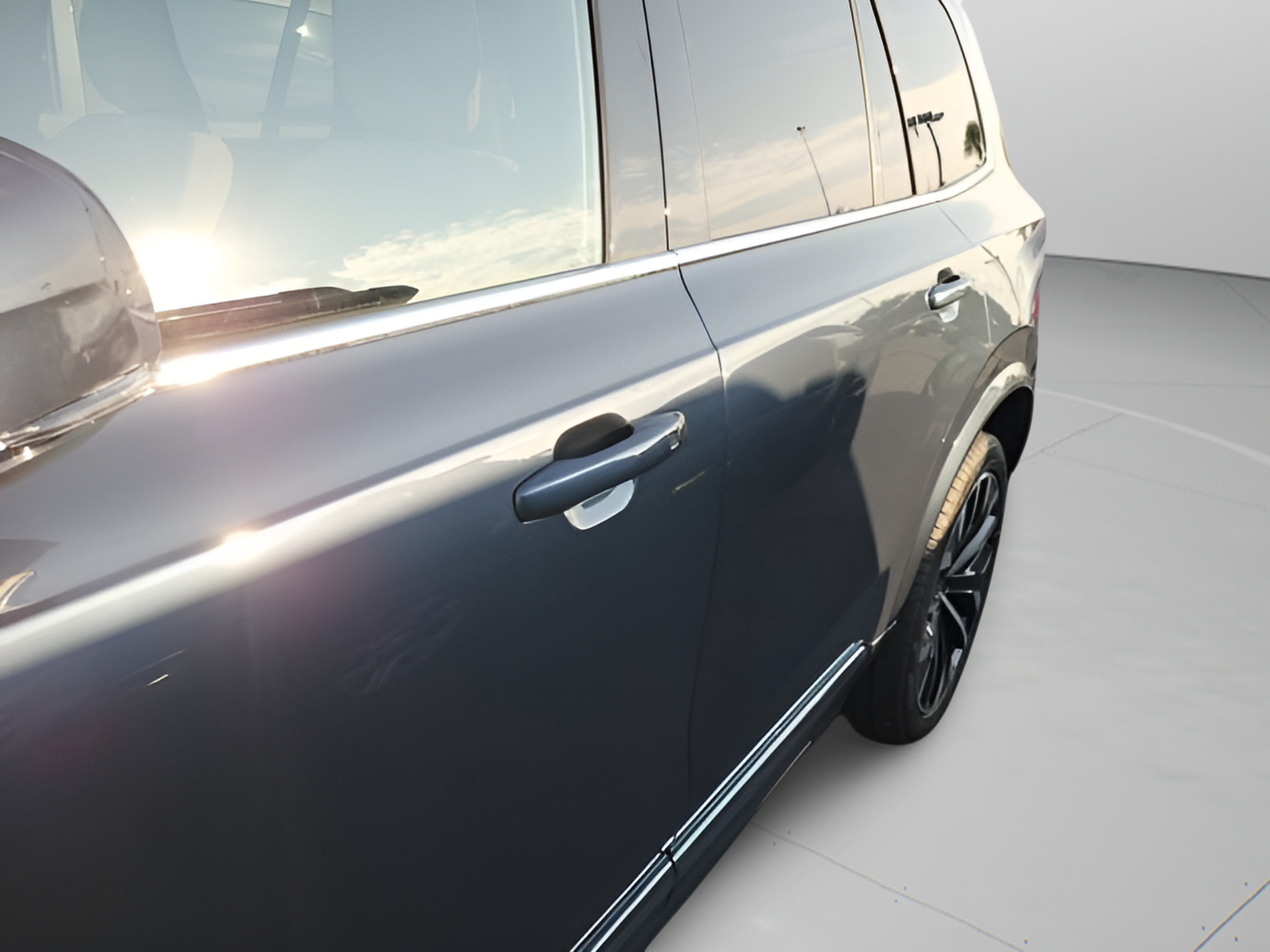 Used 2026 Volvo XC90 B6 Plus AWD/4WD image 32