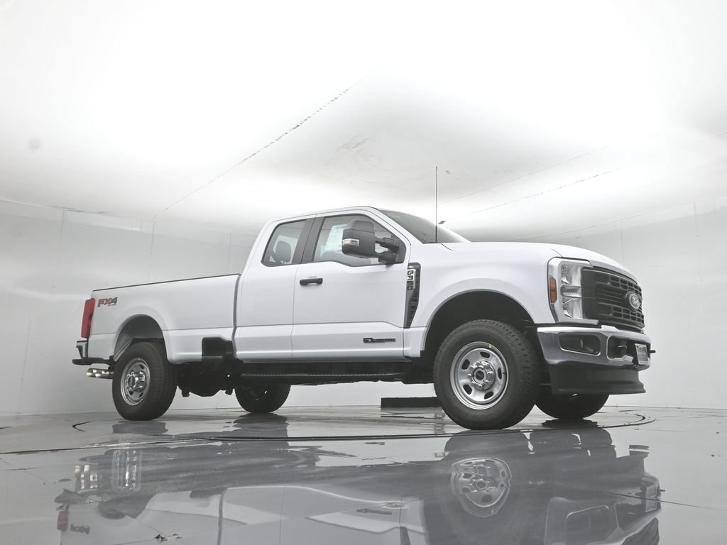New 2026 Ford F350 XL w/ XL Driver Assist Package AWD/4WD image 3