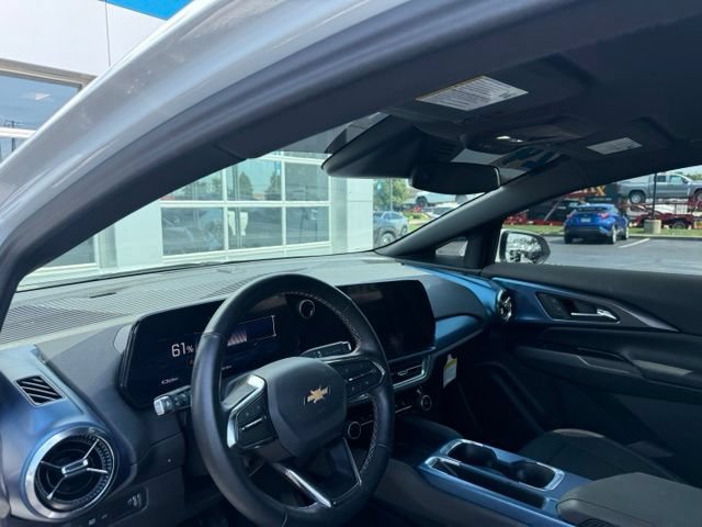 Used 2024 Chevrolet Equinox EV LT FWD image 7