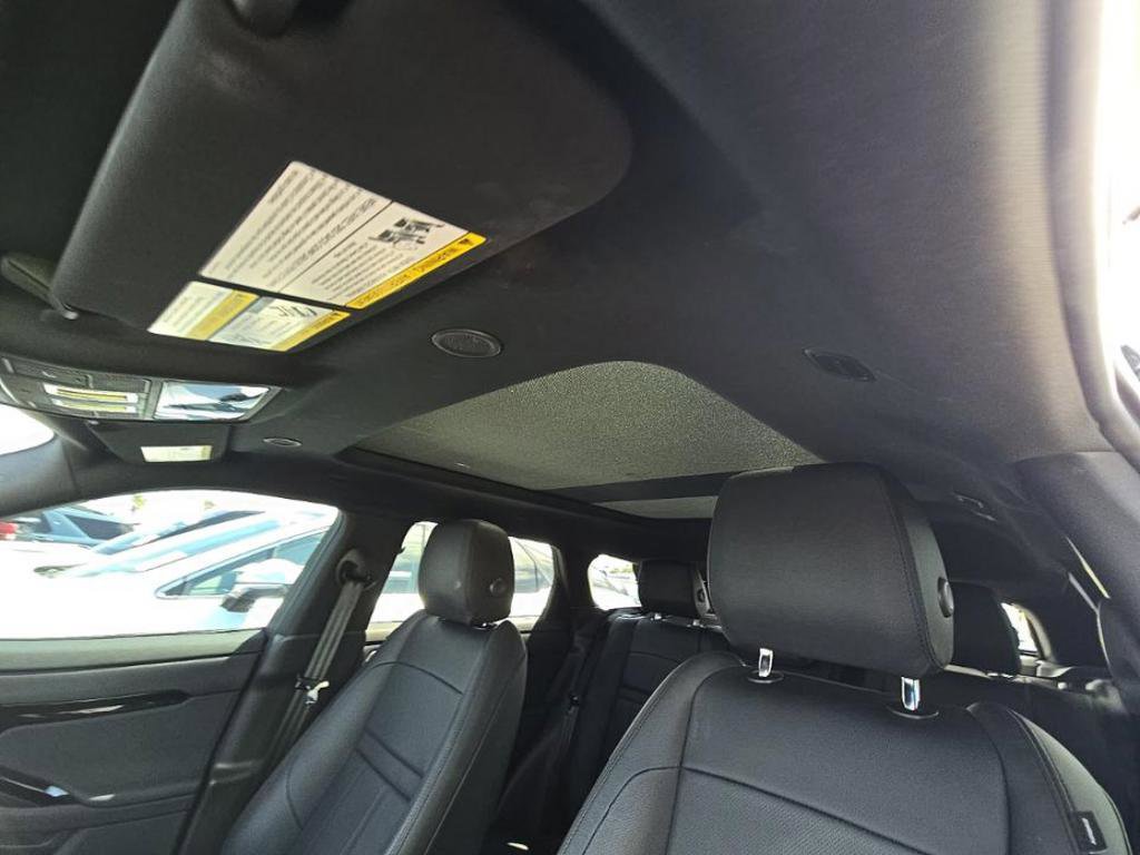 Used 2026 Land Rover Range Rover Evoque S AWD/4WD image 8