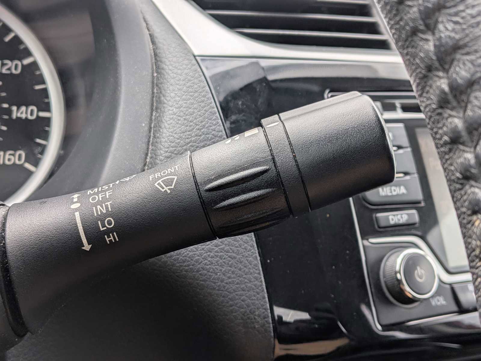 Used 2017 Nissan Sentra SV image 25