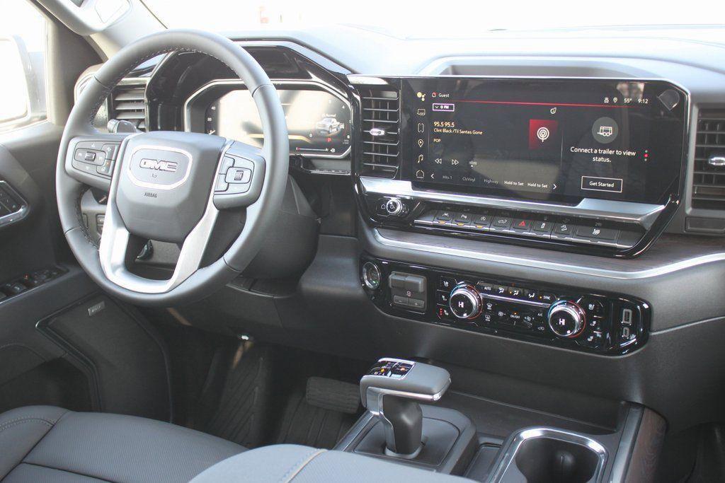 New 2026 GMC Sierra 1500 SLT w/ SLT Premium Plus Package image 9