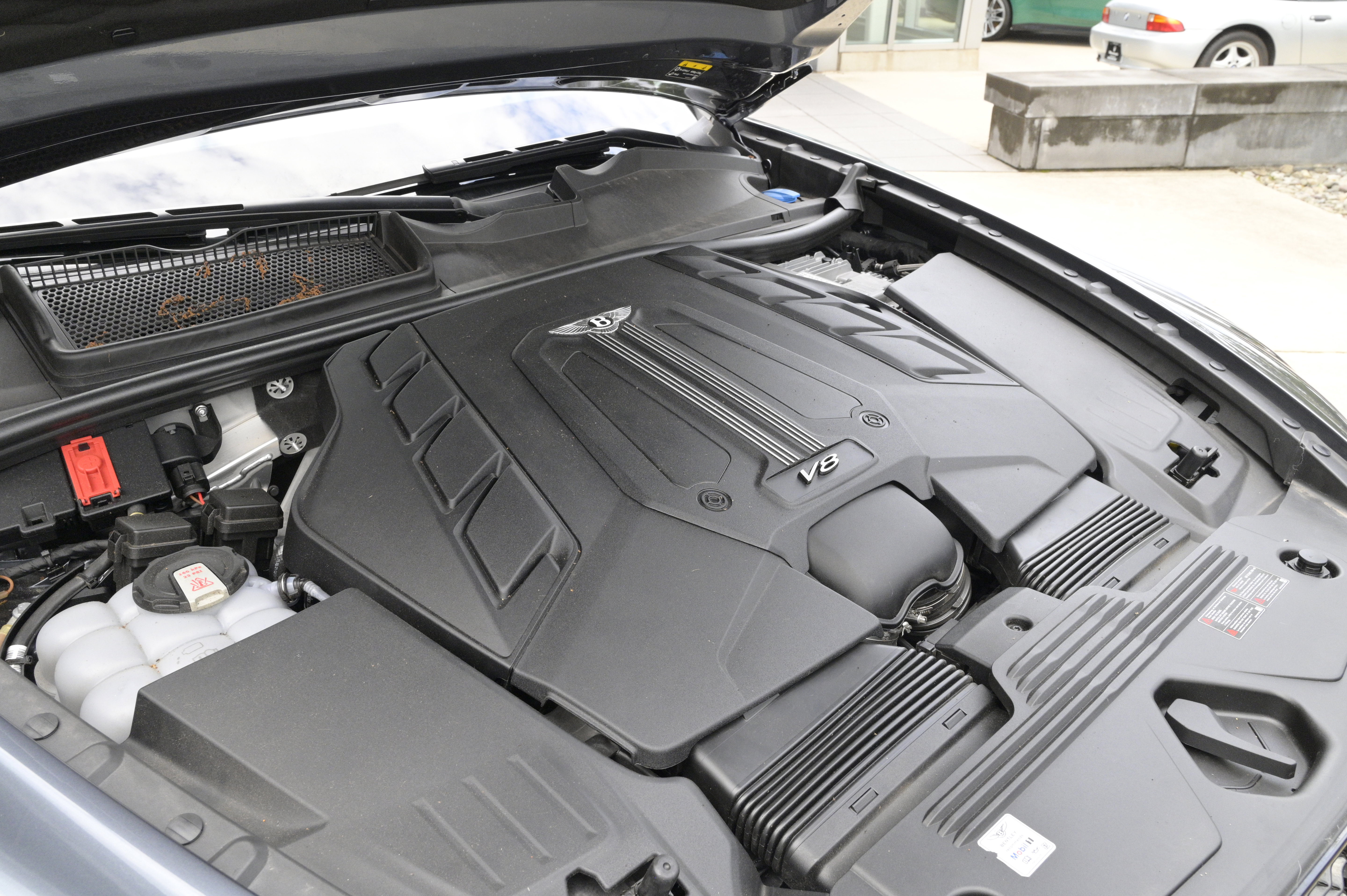 Used 2021 Bentley Bentayga AWD/4WD image 63