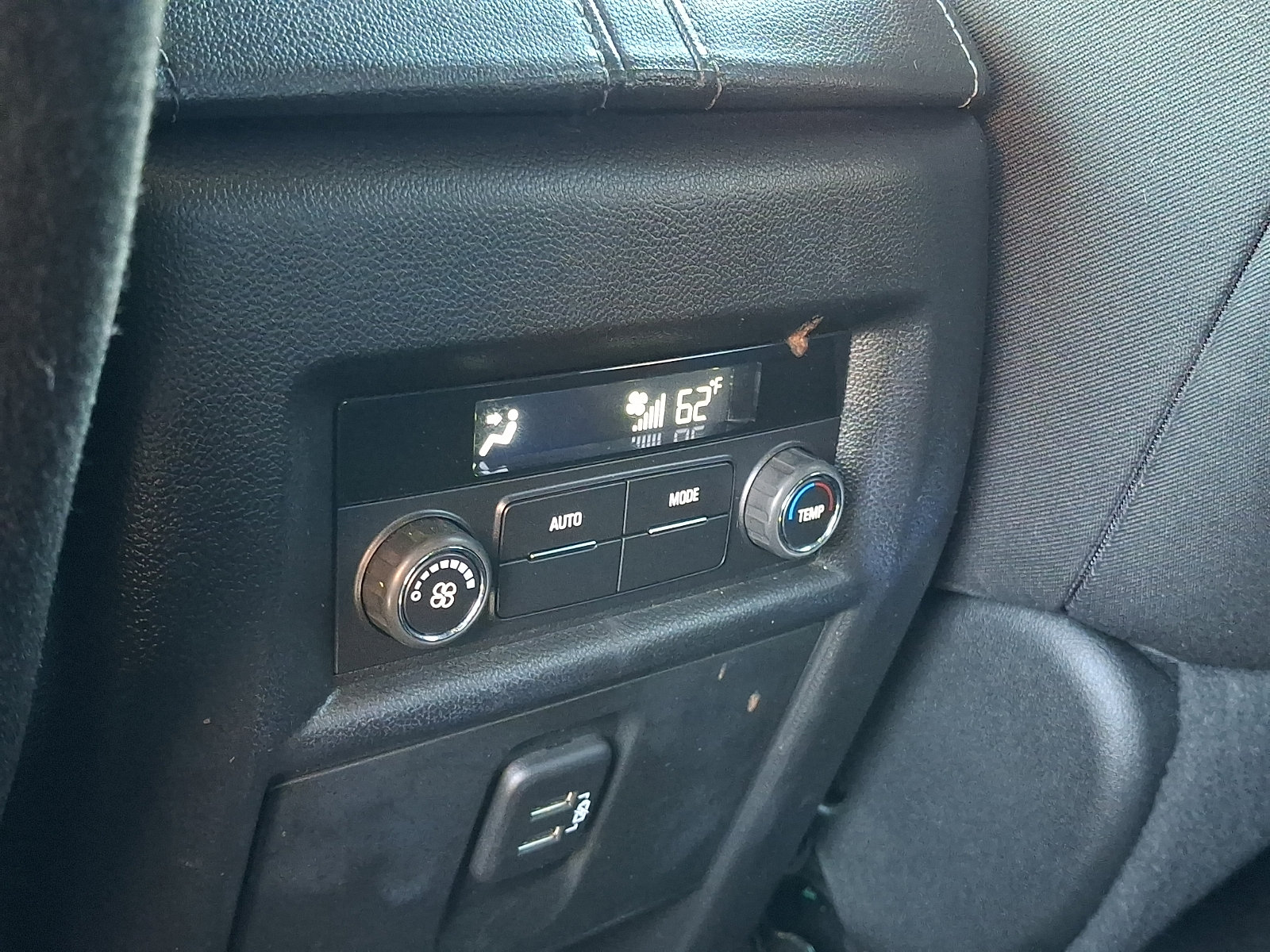 Certified 2023 Chevrolet Traverse LT AWD/4WD image 13