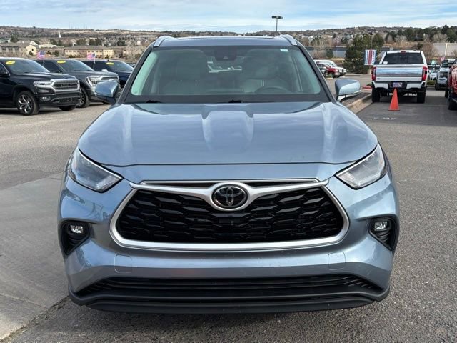 Used 2022 Toyota Highlander XLE image 9