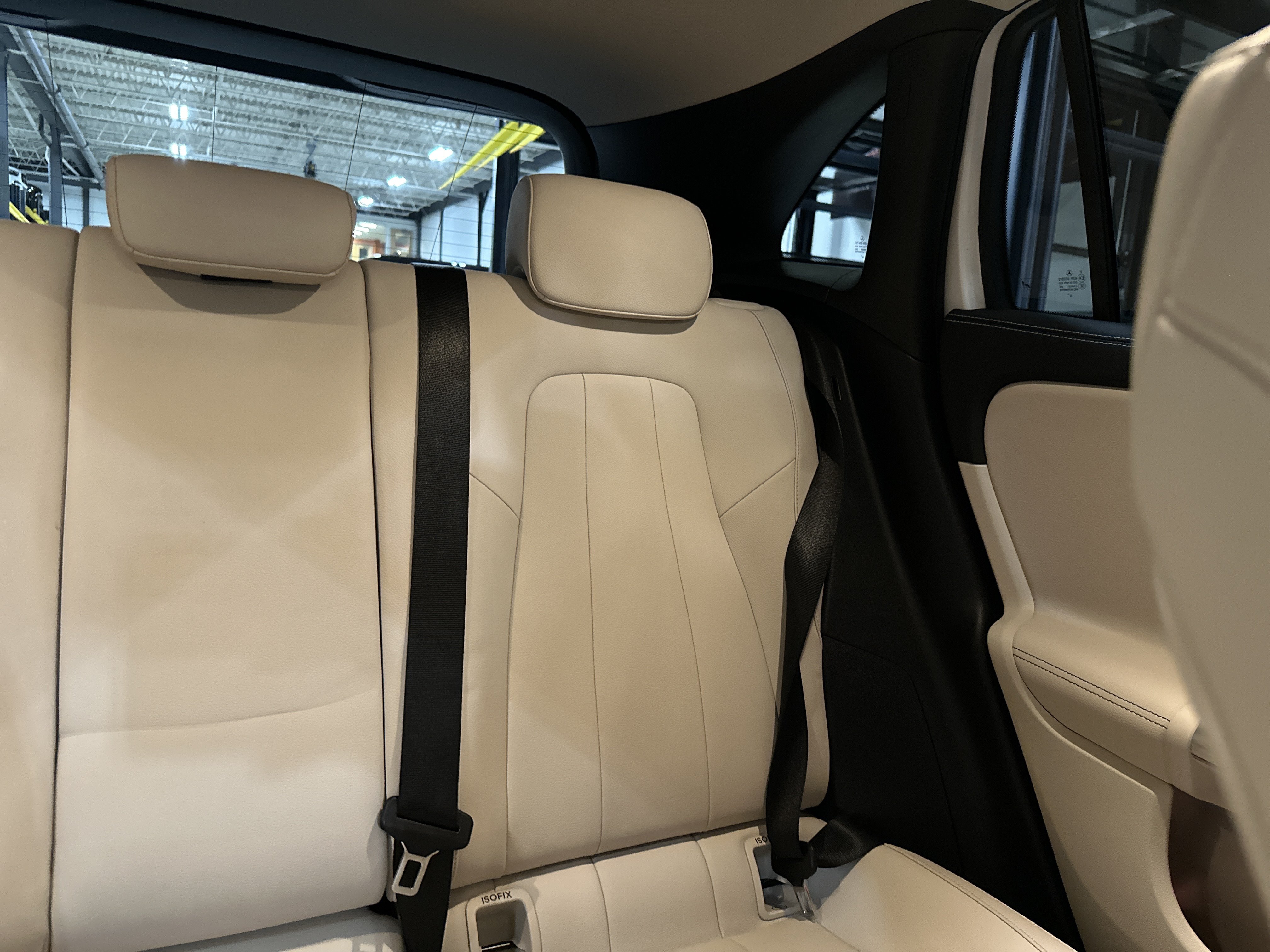 Certified 2023 Mercedes-Benz GLA 250 4MATIC image 29