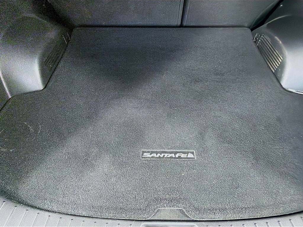 Used 2023 Hyundai Santa Fe SEL FWD image 17