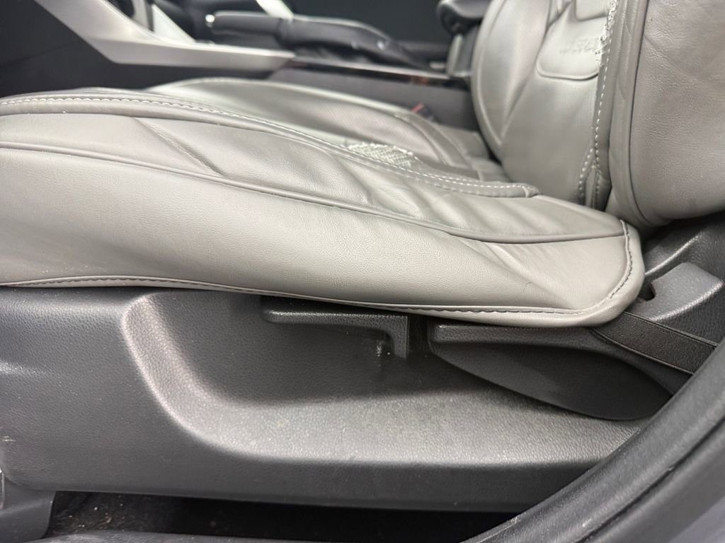 Used 2018 Mitsubishi Eclipse Cross ES image 12