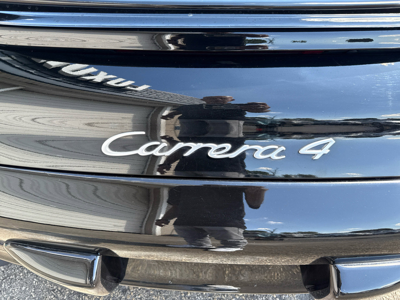 Used 2003 Porsche 911 Carrera 4 image 14