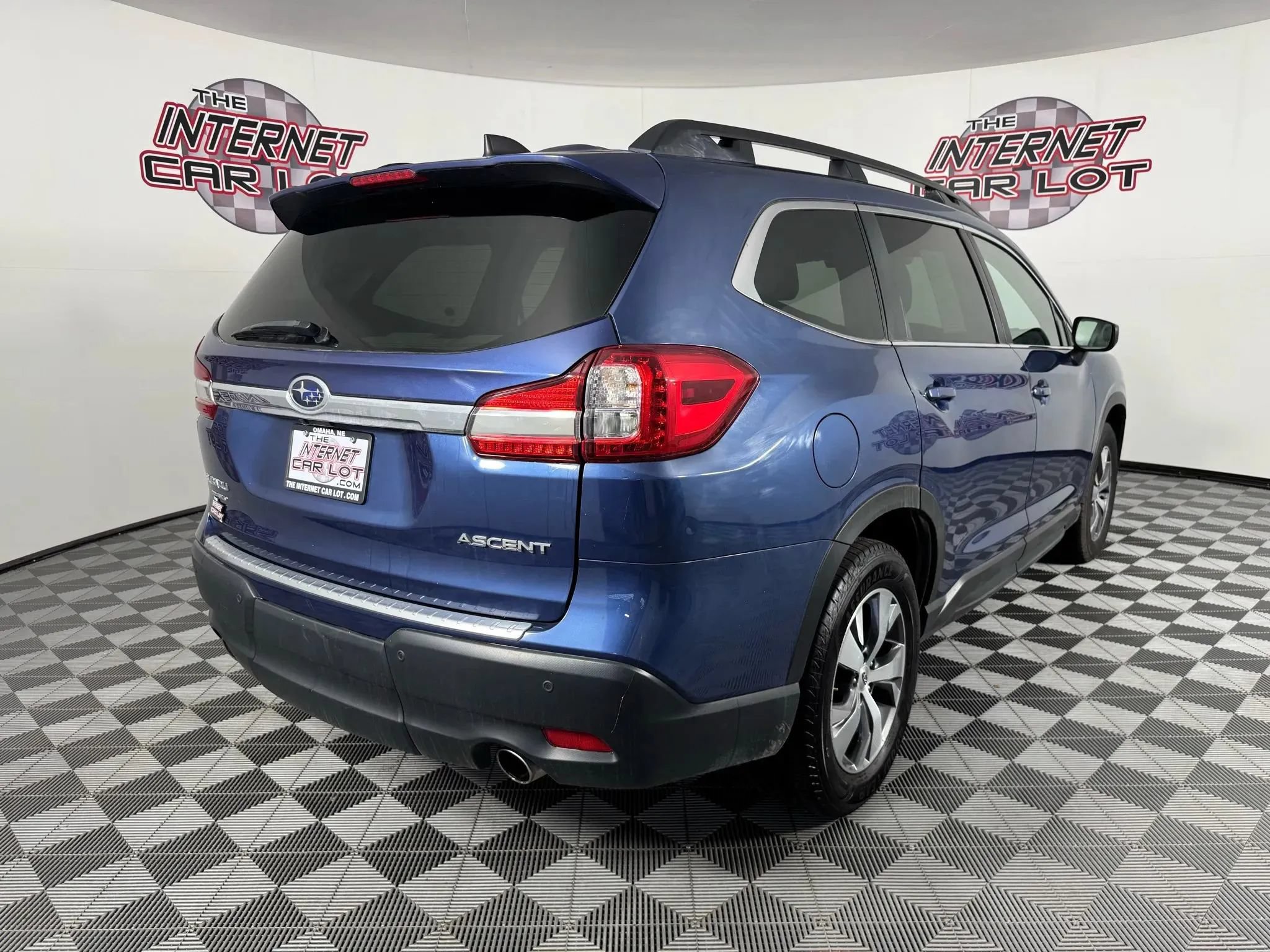 Used 2021 Subaru Ascent Premium w/ Convenience Package AWD/4WD image 7