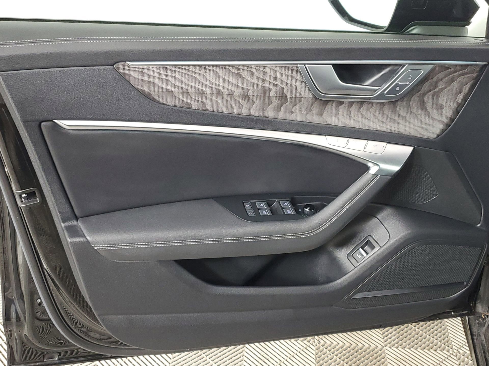 Certified 2024 Audi A6 3.0T Prestige image 23