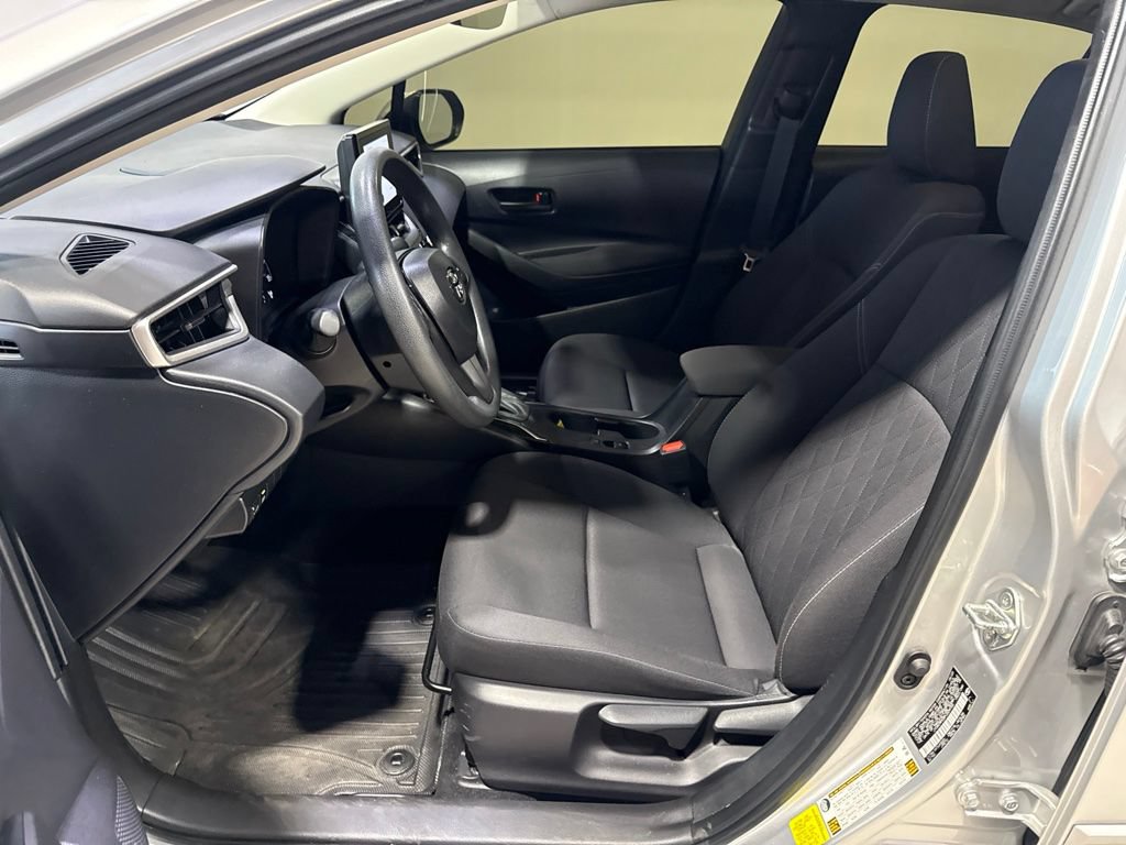 Used 2023 Toyota Corolla LE w/ LE Convenience Package FWD image 22