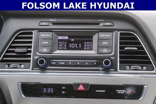 Used 2017 Hyundai Sonata SE image 16