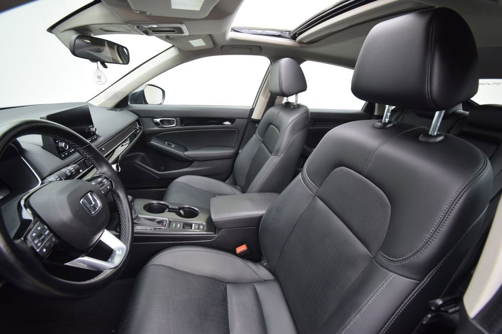 Used 2024 Honda Civic EX-L image 18