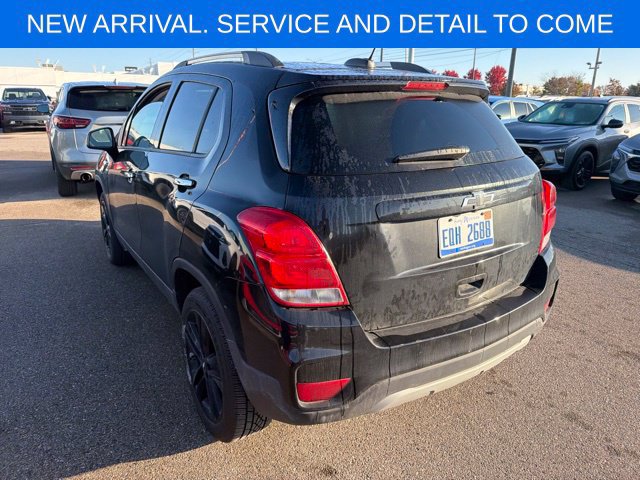Used 2018 Chevrolet Trax LT w/ Redline Edition AWD/4WD image 11
