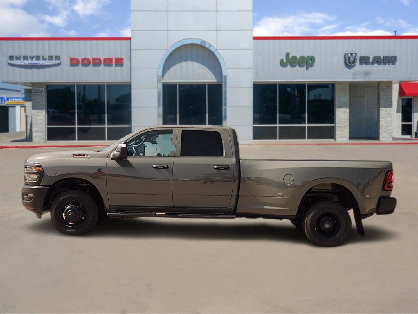 New 2026 RAM 3500 Tradesman AWD/4WD image 3