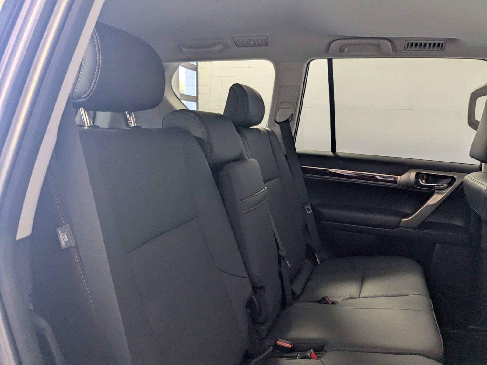 Used 2019 Lexus GX 460 Premium AWD/4WD image 30