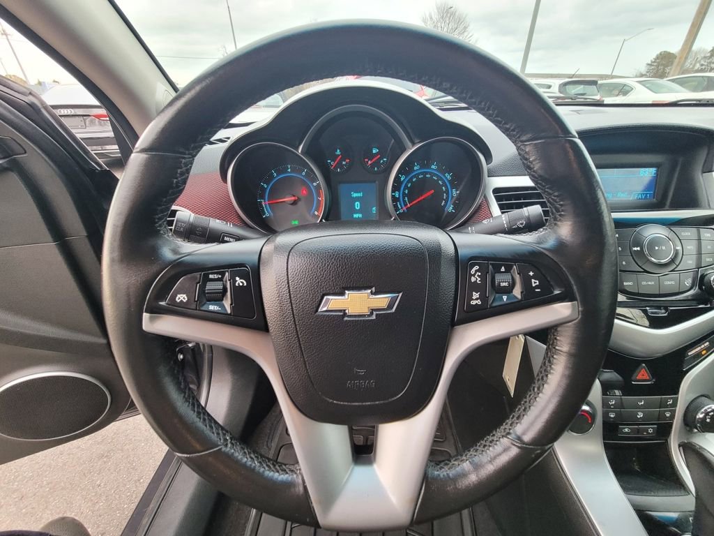 Used 2011 Chevrolet Cruze LT FWD image 11