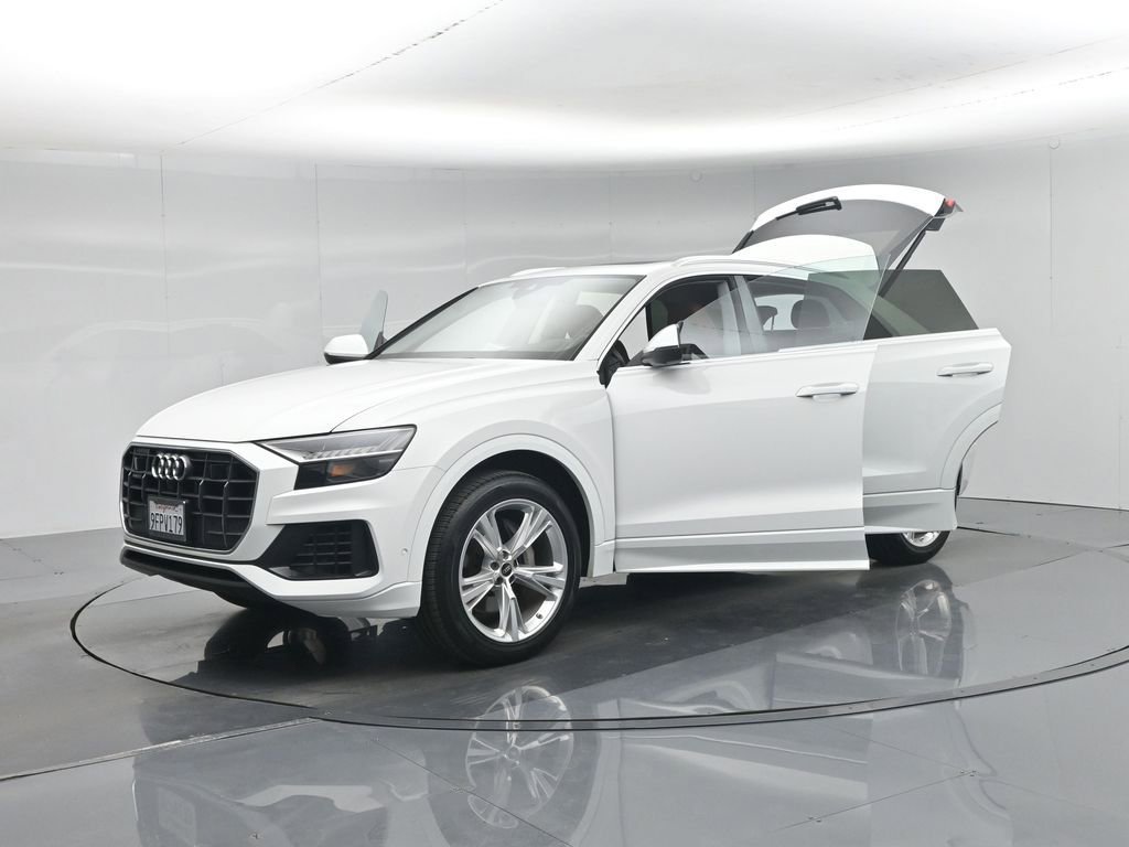 Used 2023 Audi Q8 Premium Plus image 31