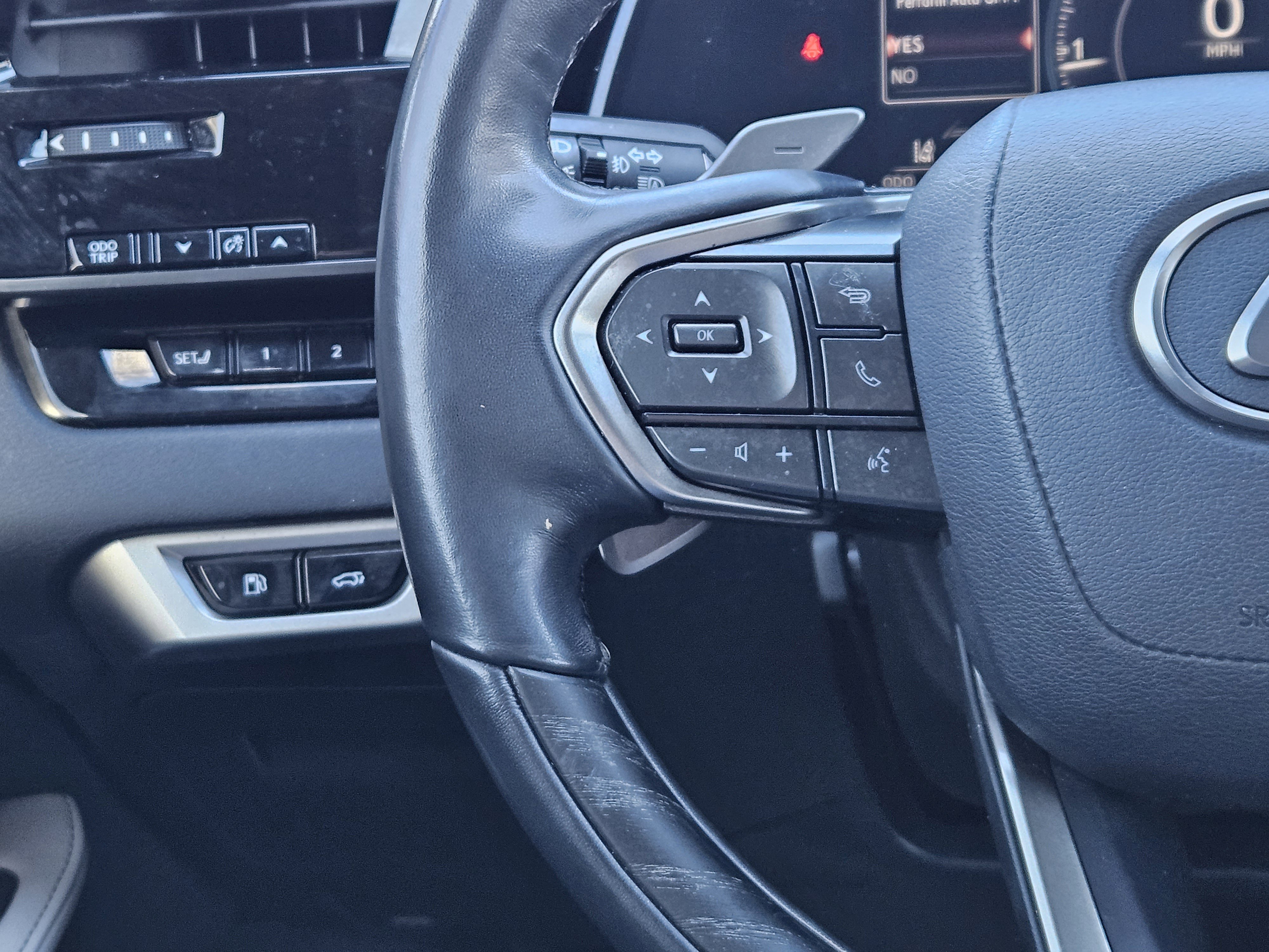 Used 2023 Lexus RX 350 FWD image 29