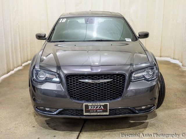 Used 2018 Chrysler 300 S w/ Safetytec Plus Group image 6