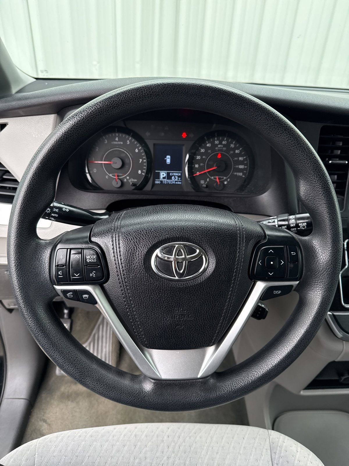 Used 2016 Toyota Sienna LE FWD image 18
