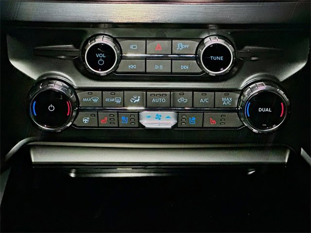 New 2026 Ford F250 Lariat w/ Lariat Premium Package image 27