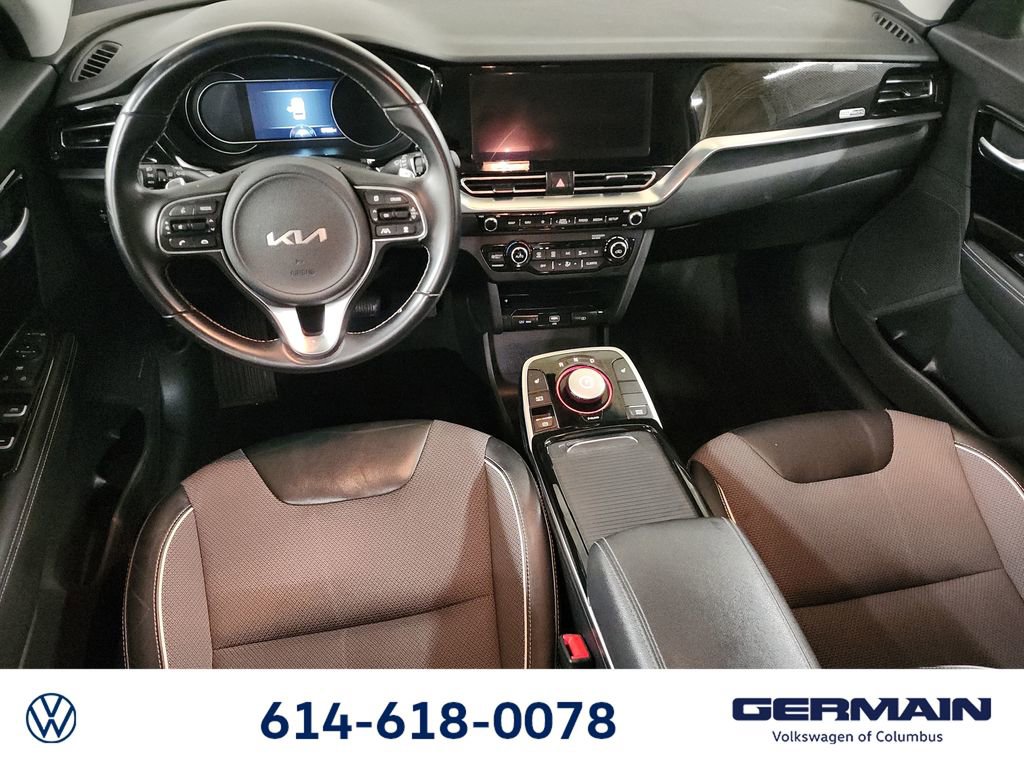 Used 2022 Kia Niro EX image 19