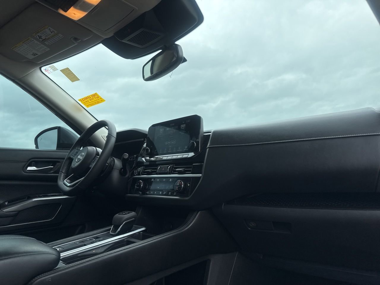 Certified 2022 Nissan Pathfinder SL w/ SL Premium Package image 27