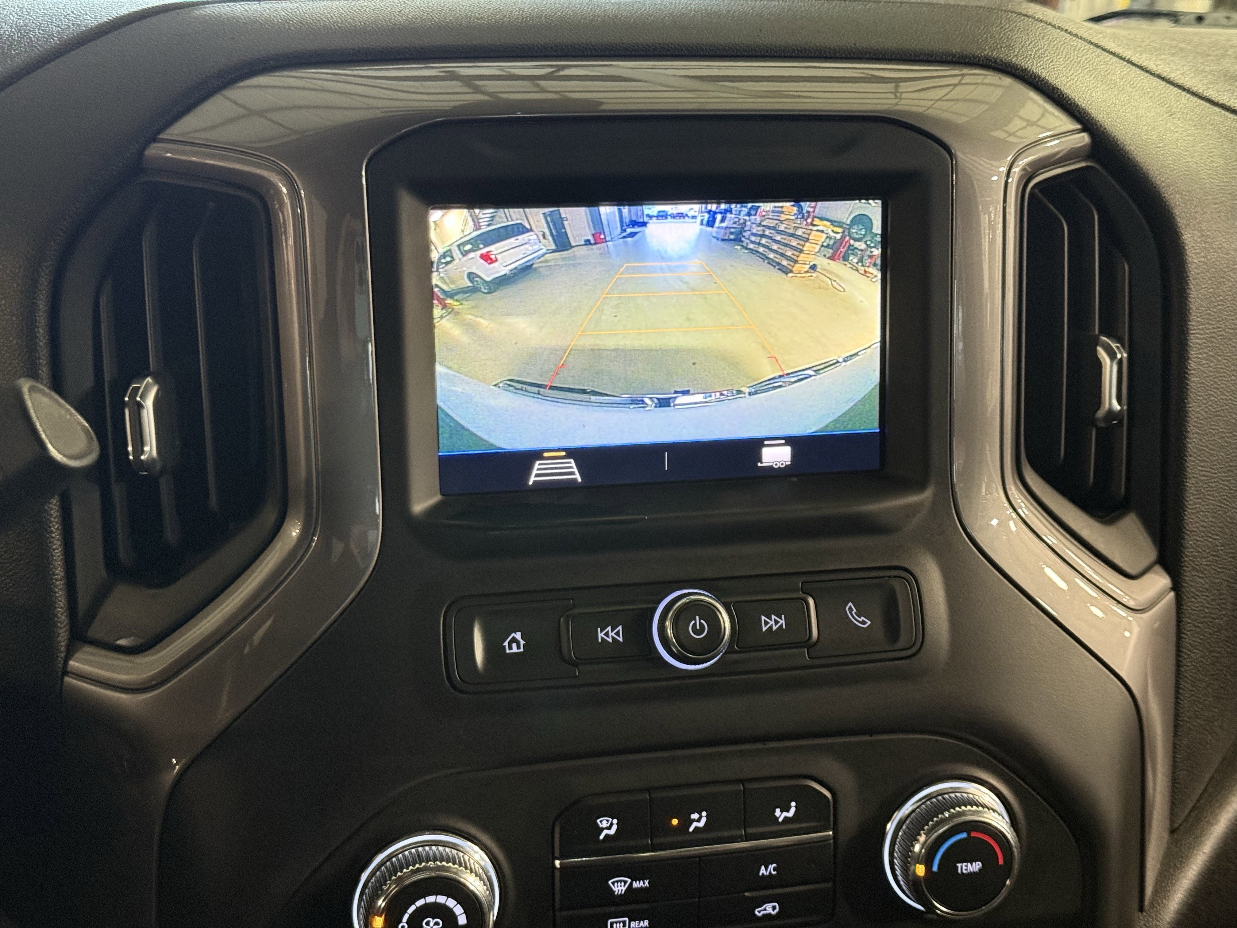 Used 2021 GMC Sierra 2500 4x4 Crew Cab w/ Convenience Package image 29