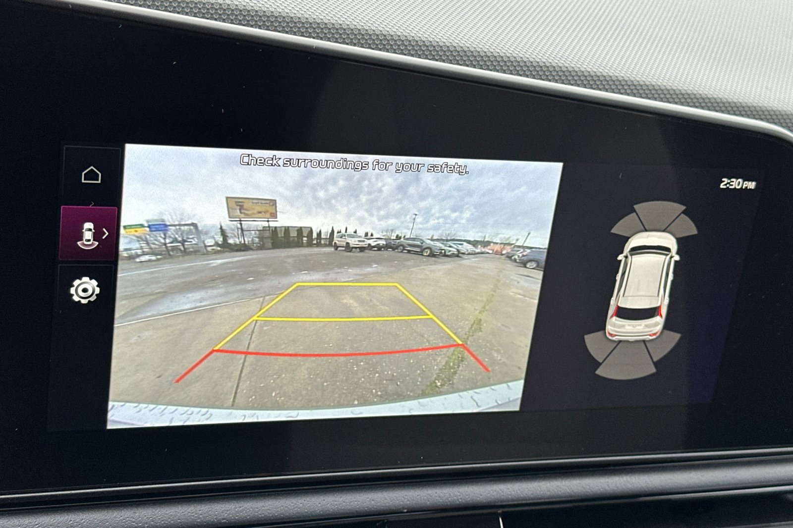 New 2025 Kia Niro SX Touring image 16