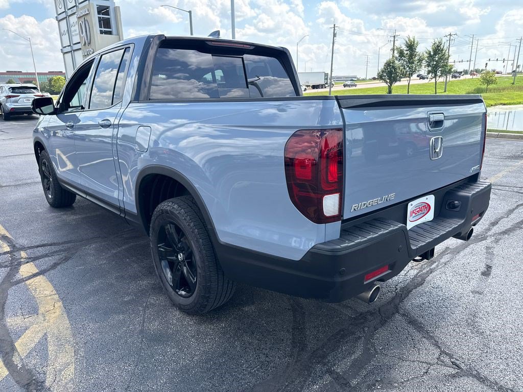 Certified 2023 Honda Ridgeline Black Edition image 8