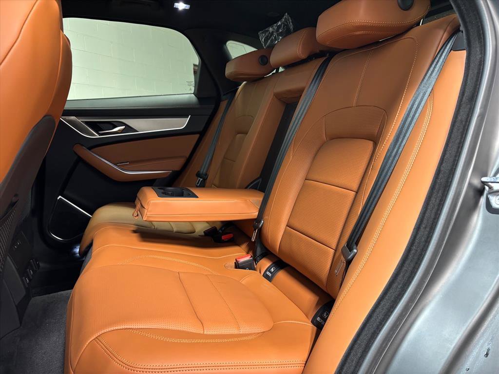 New 2026 Jaguar F-PACE R-Dynamic S image 27