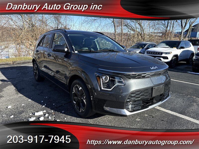 Used 2025 Kia Niro Wind w/ Wind Preserve Package FWD image 8
