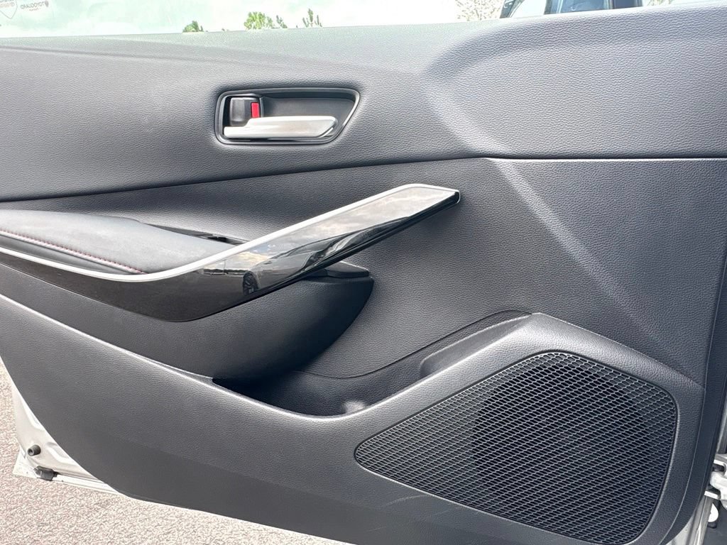 Used 2025 Toyota Corolla XSE FWD image 27