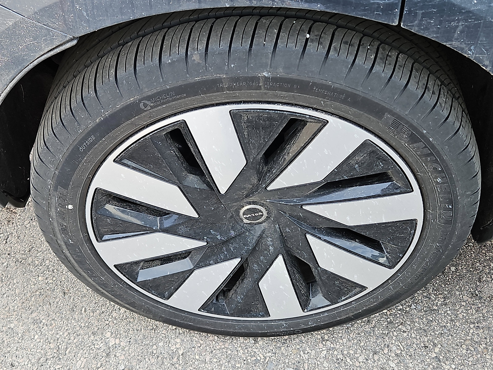 Certified 2025 Volvo EX90 Ultra image 7