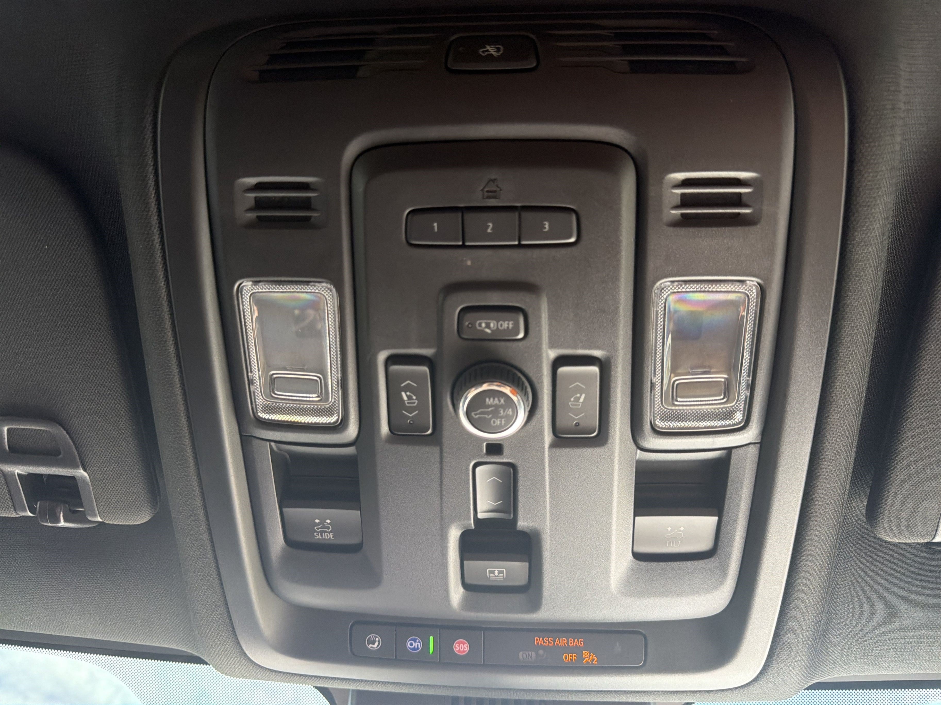 Used 2023 GMC Yukon Denali Ultimate AWD/4WD image 26