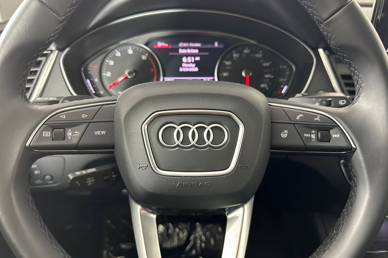 Used 2023 Audi Q5 2.0T Premium w/ Convenience Package image 21