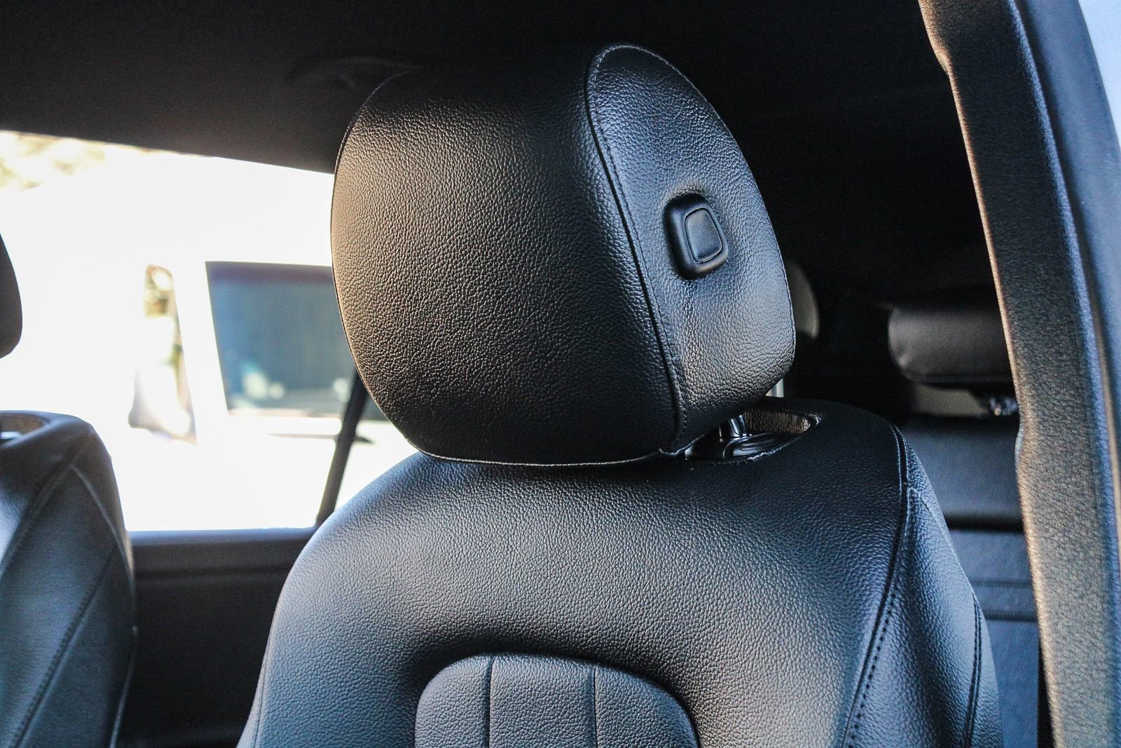 Certified 2024 Mercedes-Benz GLB 250 image 22