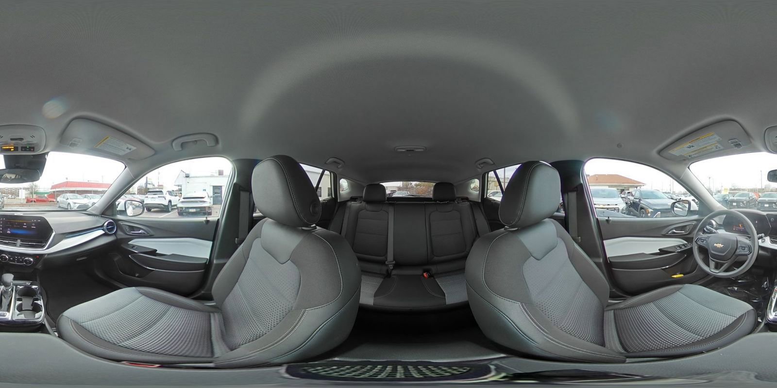 Used 2025 Chevrolet Trax LT image 40