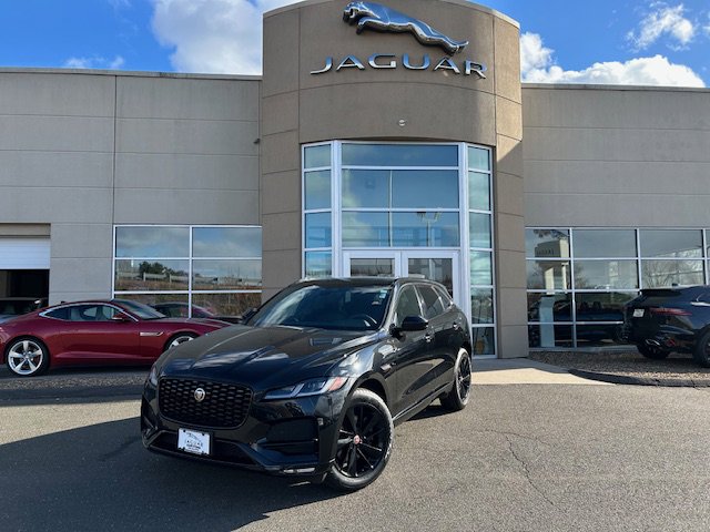 Used 2023 Jaguar F-PACE S image 1