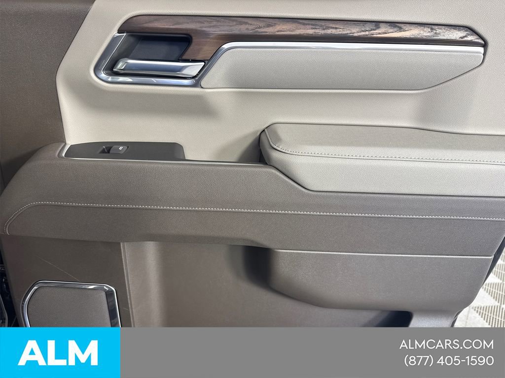 Used 2025 GMC Sierra 1500 SLT w/ SLT Premium Package image 20