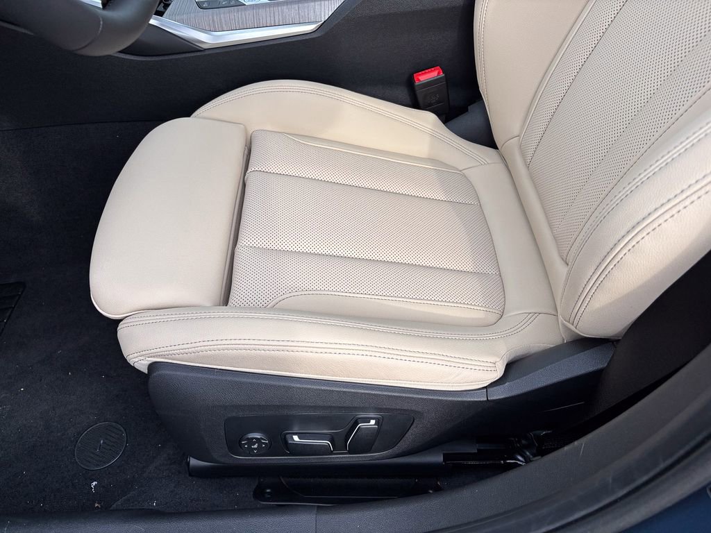 New 2026 BMW 330i xDrive Sedan w/ Premium Package image 15