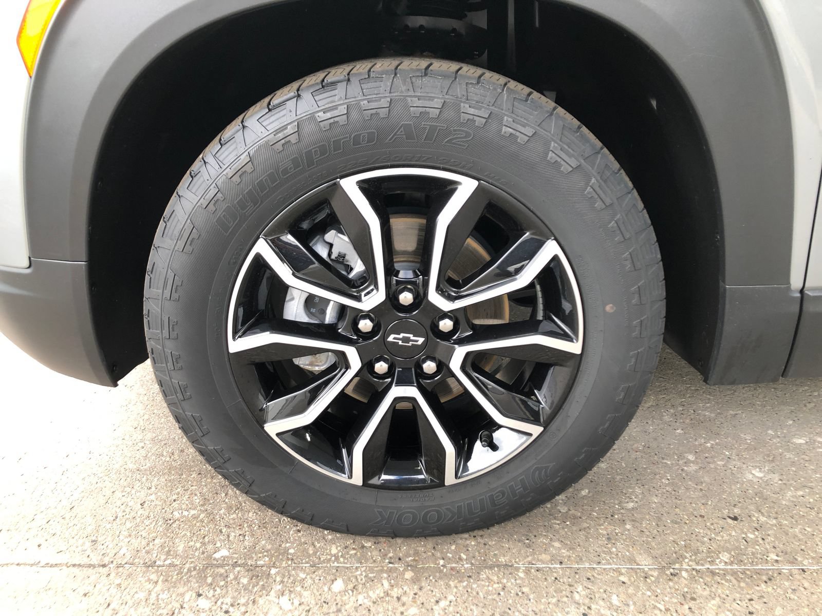 Used 2025 Chevrolet TrailBlazer ACTIV w/ Convenience Package FWD image 4