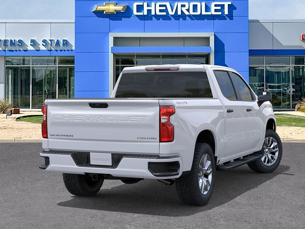 New 2026 Chevrolet Silverado 1500 Custom AWD/4WD image 4