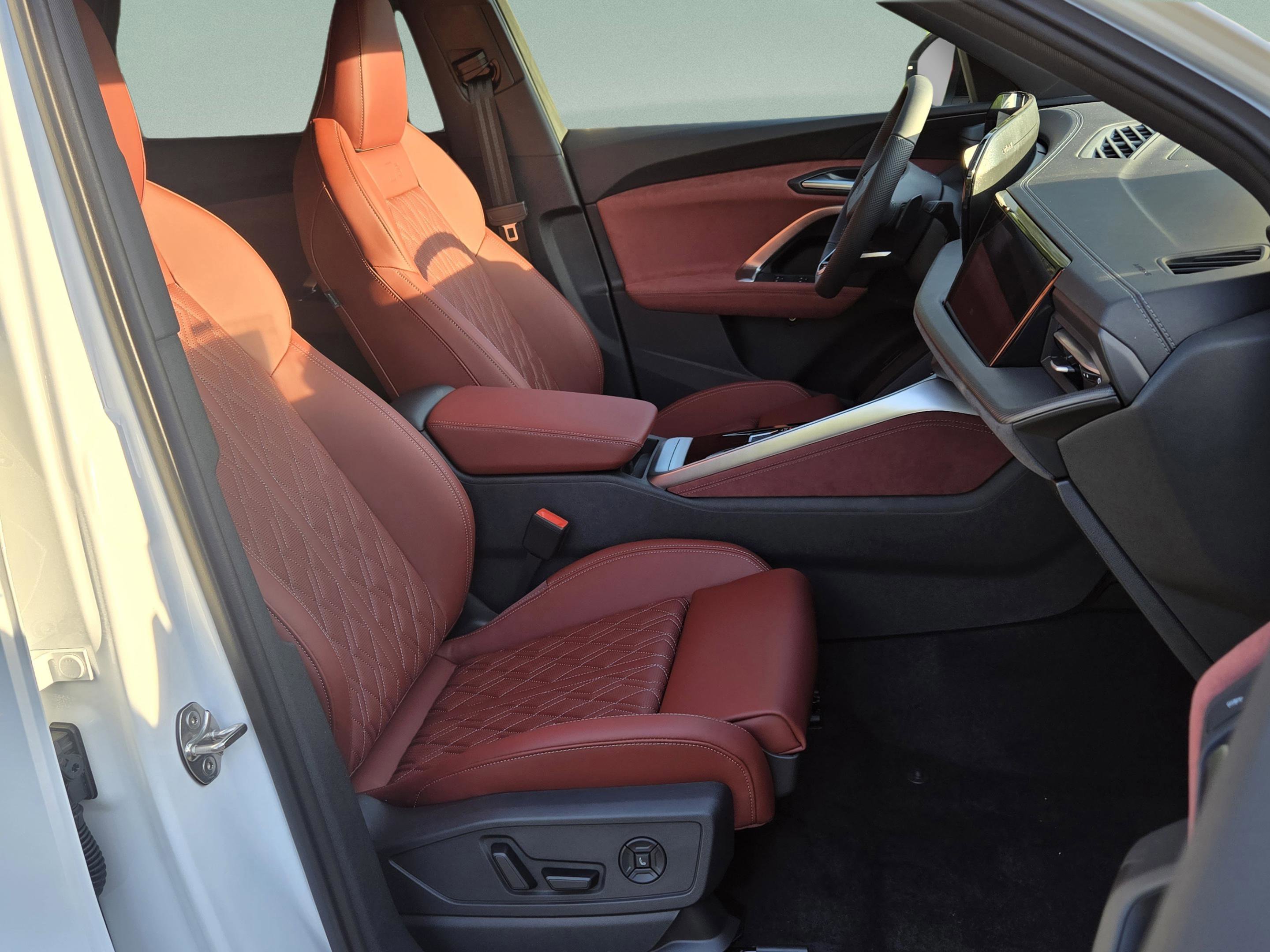 New 2026 Audi SQ5 Prestige AWD/4WD image 16