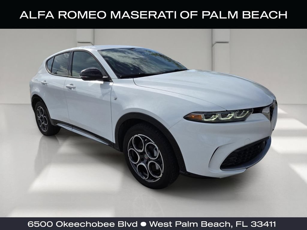 Used 2024 Alfa Romeo Tonale Ti