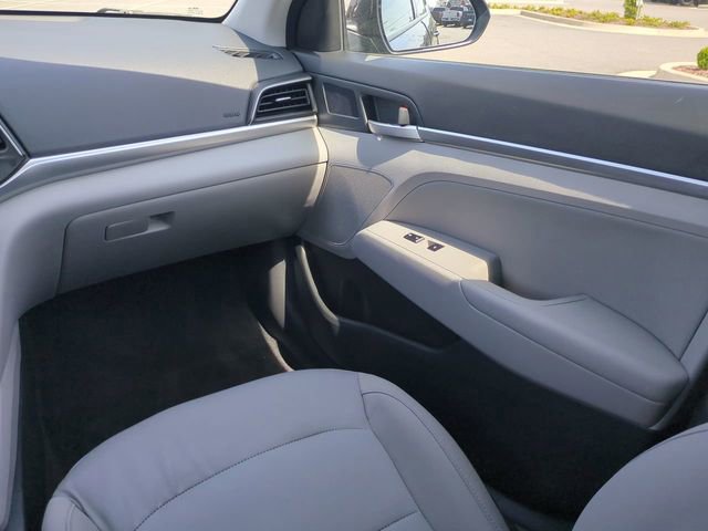 Used 2020 Hyundai Elantra SEL w/ Cargo Package (C1) image 16