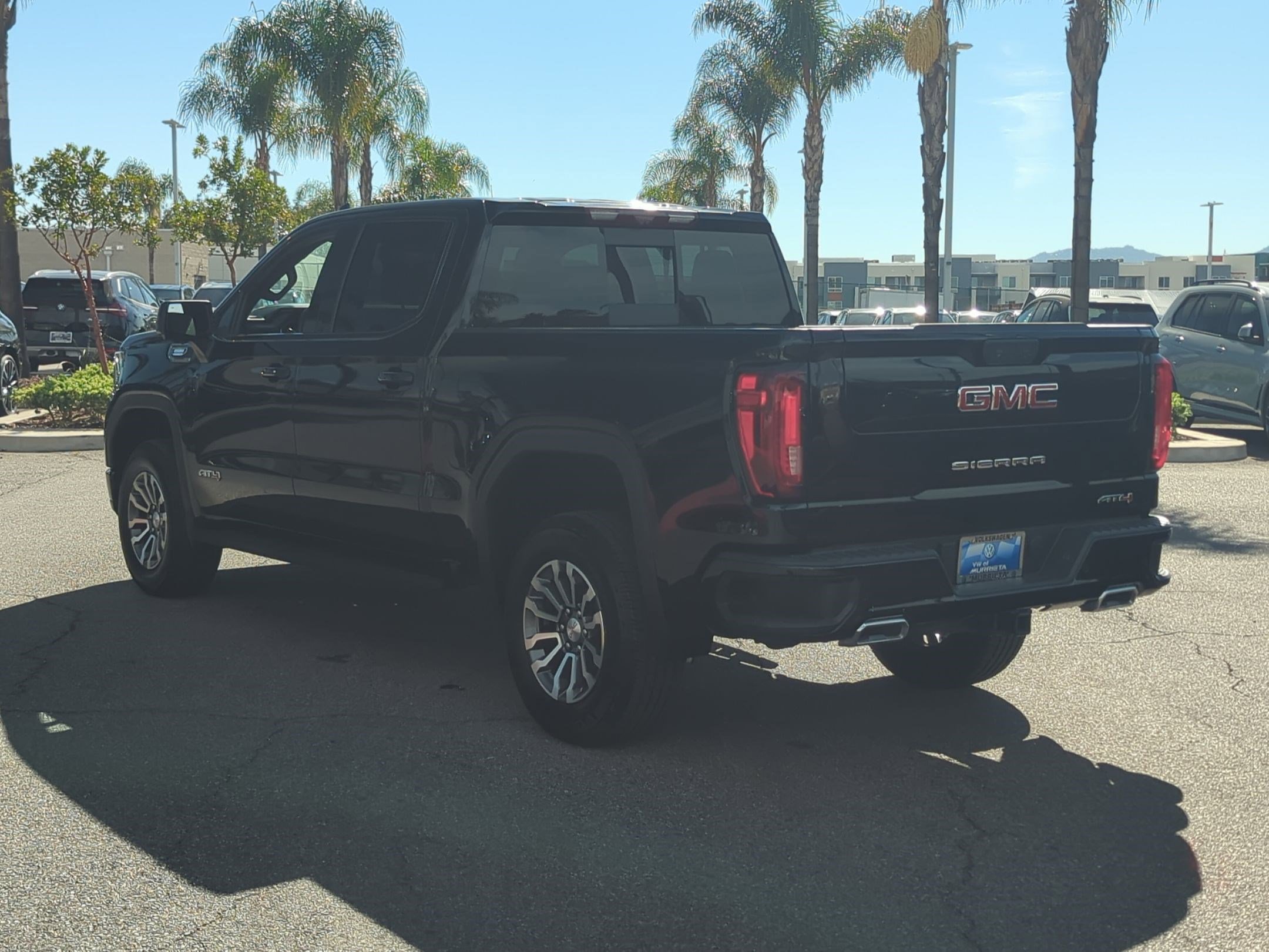 Used 2022 GMC Sierra 1500 AT4 w/ AT4 Premium Package image 8