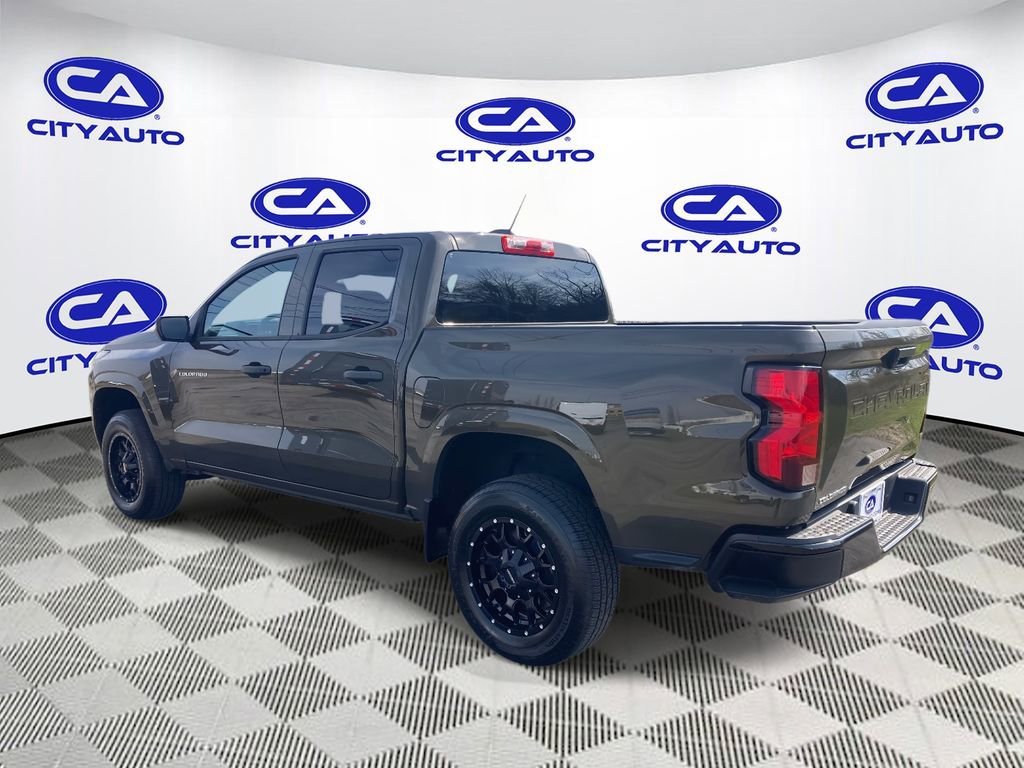 Used 2023 Chevrolet Colorado W/T RWD image 5